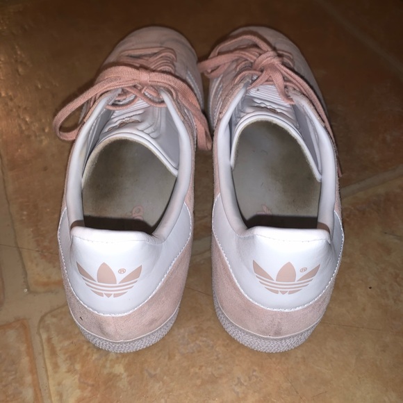 Men’s Adidas Gazelle size 11